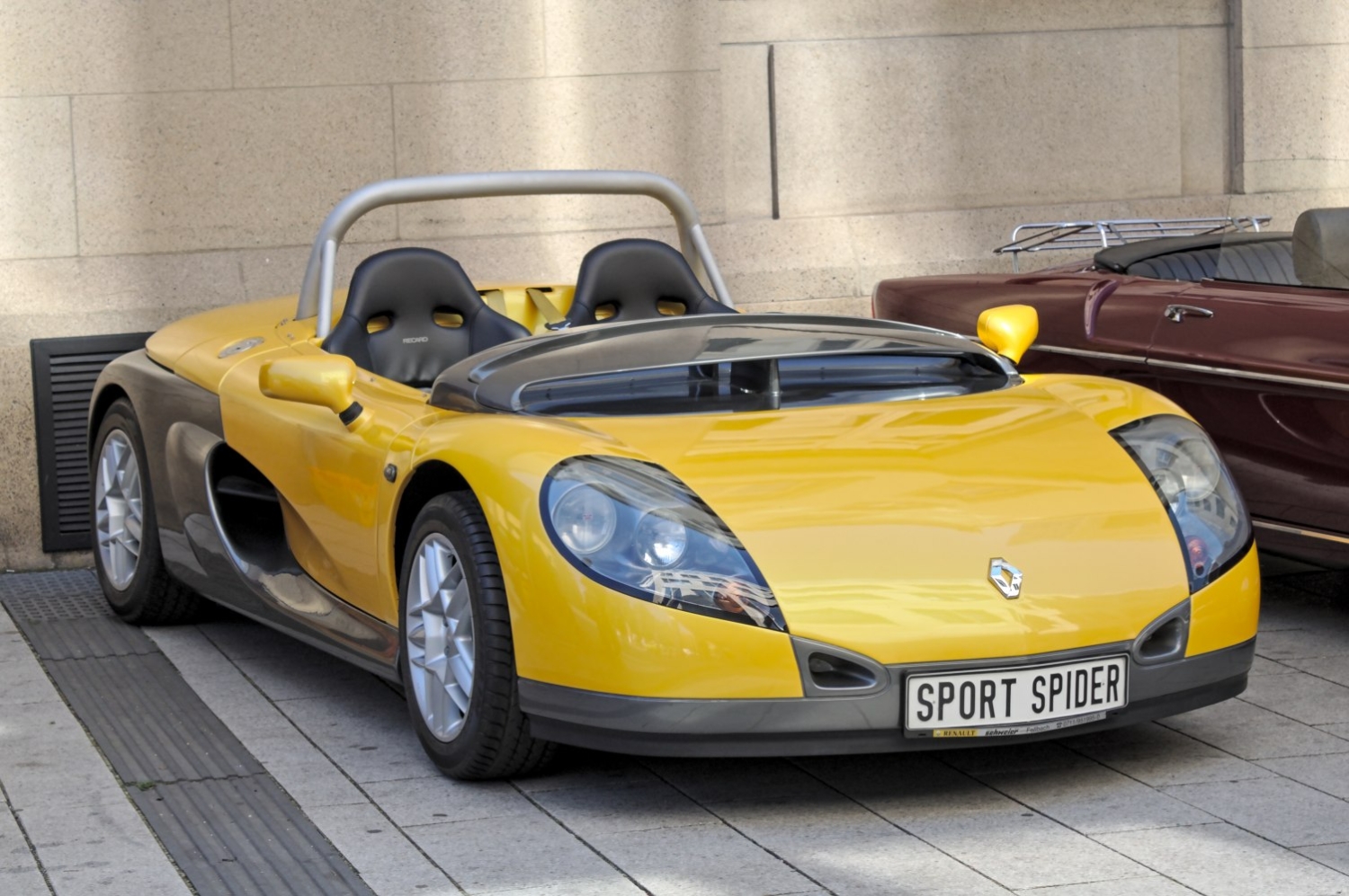 Renault Sport Spider 1995 2.0 i 16V (150 CH) Renault Sport Spider 1995 2.0 i 16V (150 CH)