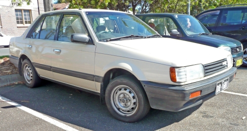 Mazda 323 III BF 1986