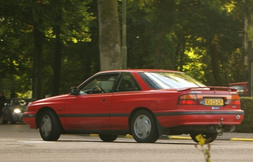 Mazda 626 III Coupe GD 1987