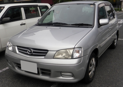 Mazda Demio DW 2000