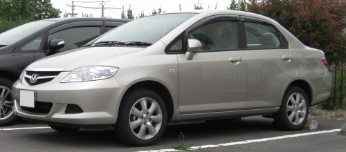 Honda Fit Aria 2003