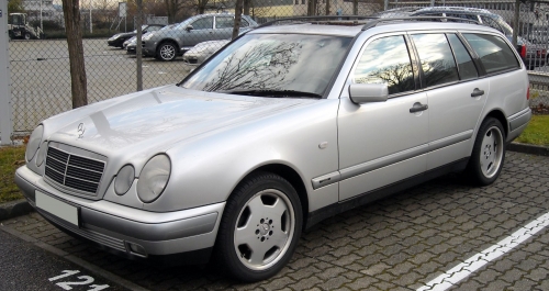 Mercedes-Benz E-class T-modell S210 1996