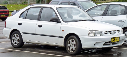 Hyundai Accent Hatchback II 1999