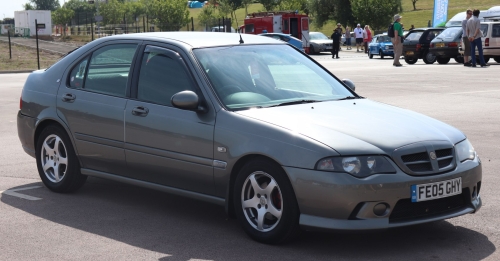 MG ZS Hatchback 2001