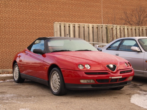 Alfa Romeo Spider 916 2000