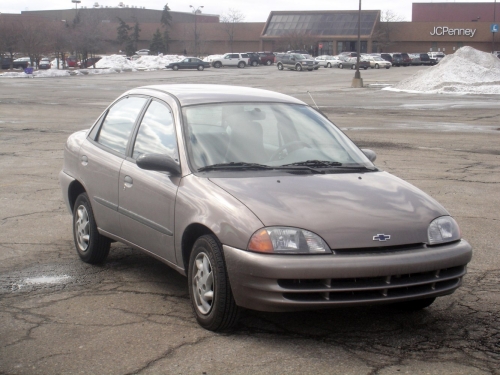 Chevrolet Metro Sedan MR226 1998