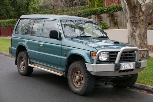 Mitsubishi Pajero II V2WV4W 1991
