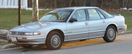 Oldsmobile Cutlass Supreme 1988