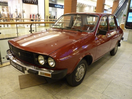 Dacia 2001