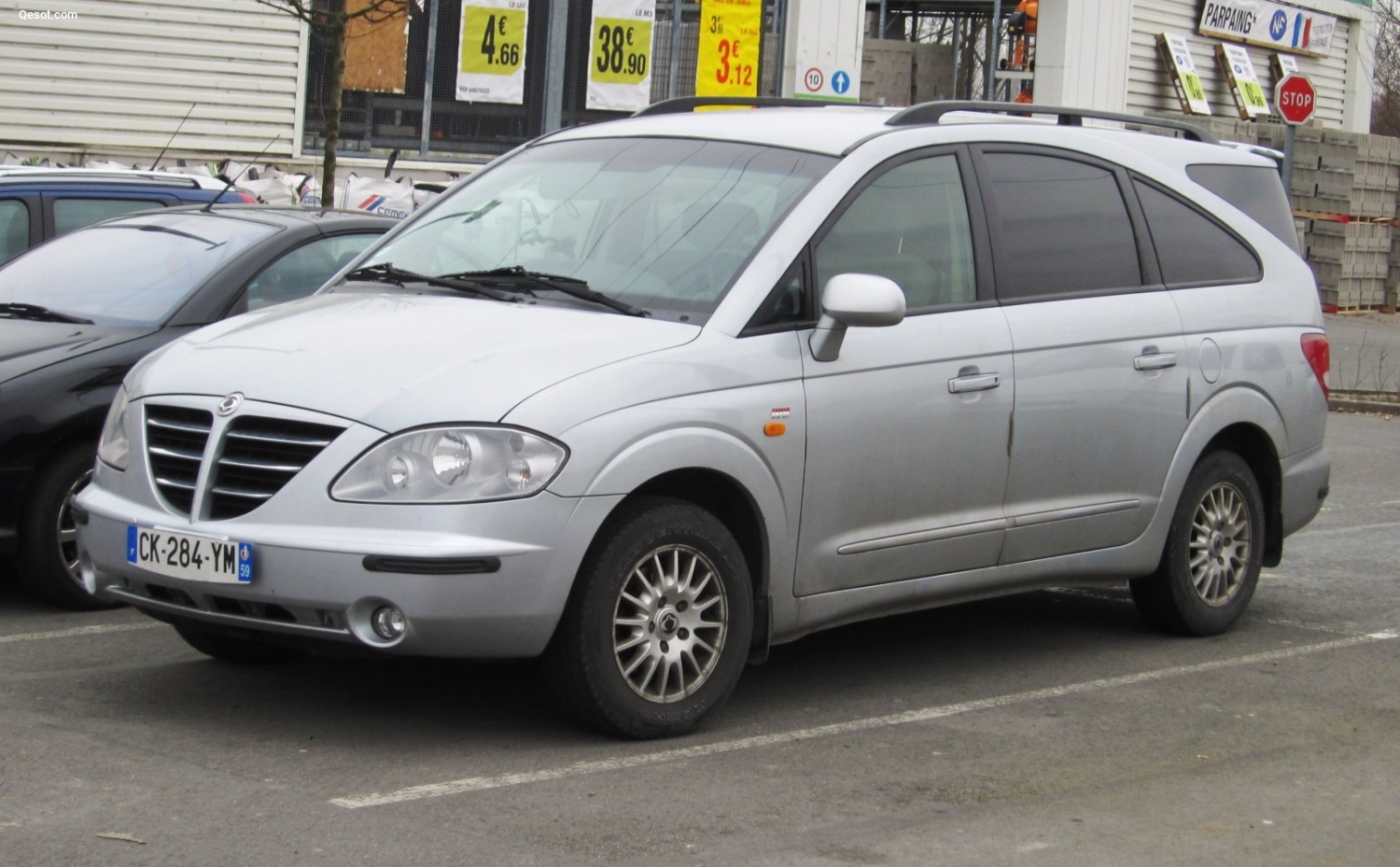 SsangYong Rodius 1 2004 2.7 i 20V (163 hk) SsangYong Rodius 1 2004 2.7 i 20V (163 hk)