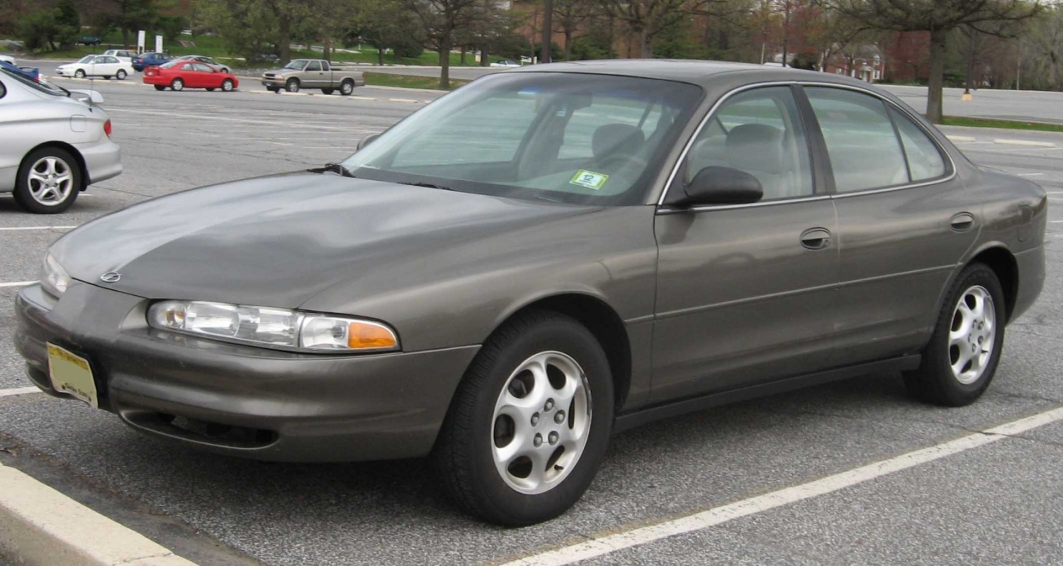 Oldsmobile Intrigue 1998 3.8 V6 (197 hk) Oldsmobile Intrigue 1998 3.8 V6 (197 hk)