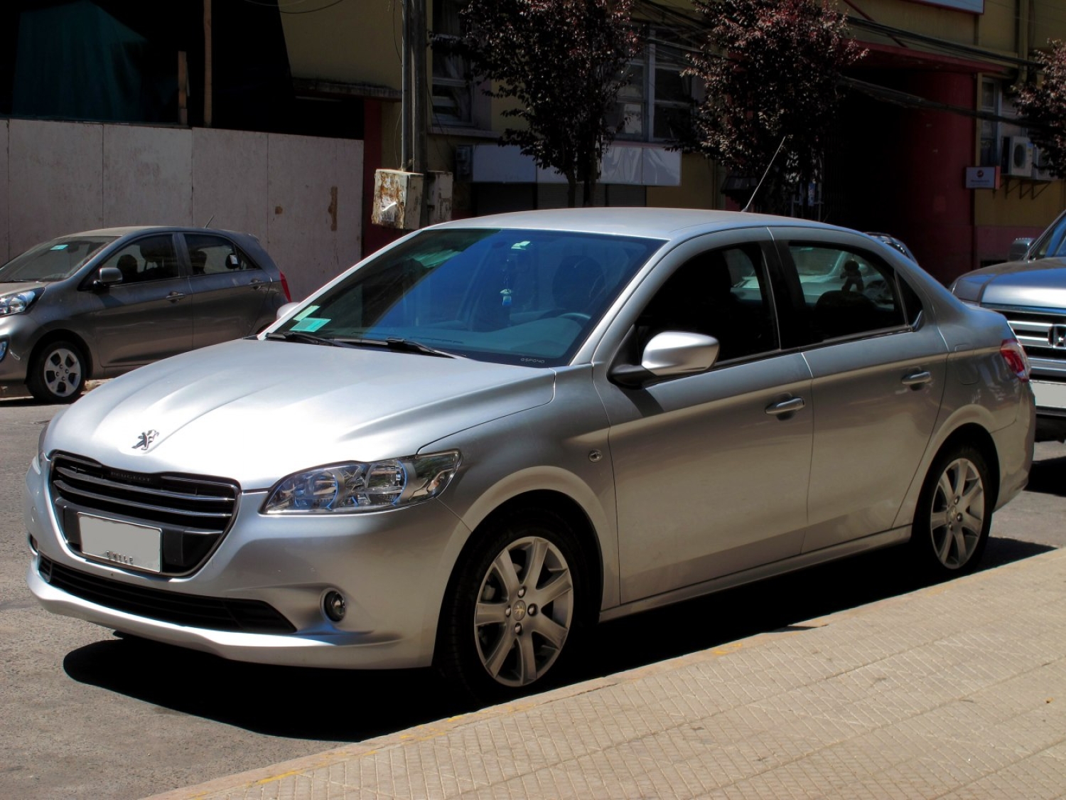 Peugeot 301 2012 1.6 HDI (92 Hp) Peugeot 301 2012 1.6 HDI (92 Hp)