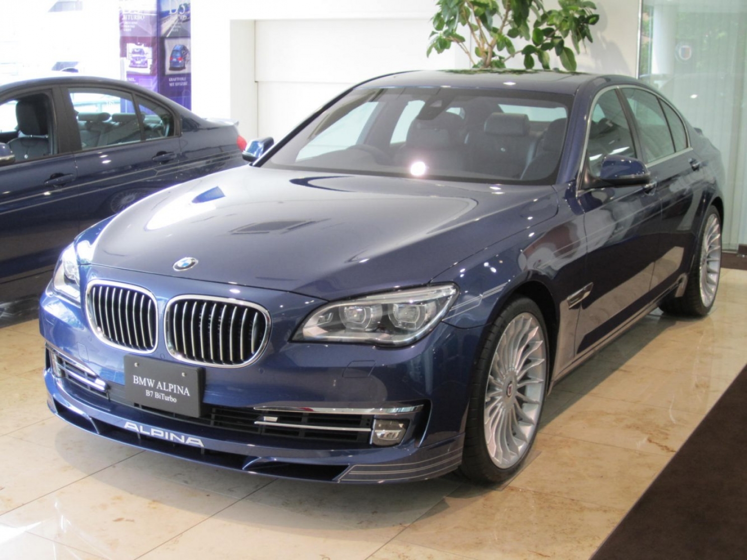 Alpina B7 F01 2013 4.4 V8 (540 hk) BITURBO Alpina B7 F01 2013 4.4 V8 (540 hk) BITURBO