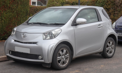 Toyota iQ 2009