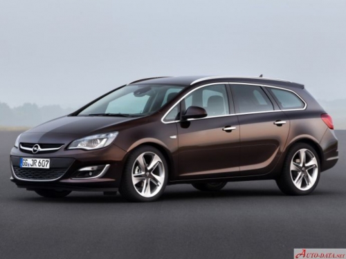 Opel Astra J Sports Tourer 2012