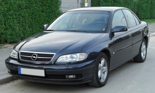 Opel Omega B 2000