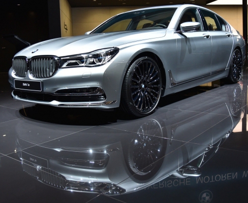 BMW 7 Series G11 2015