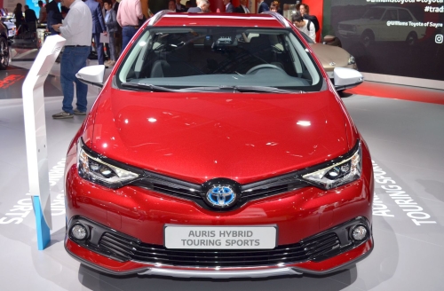 Toyota Auris II Touring Sports 2015