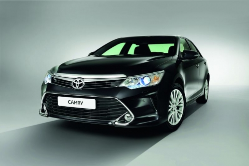 Toyota Camry VII XV50 2014