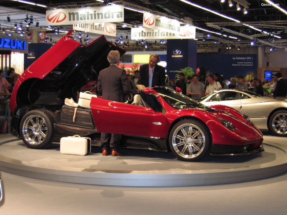 Pagani Zonda Roadster 2002 7.3 V12 (555 hk) Pagani Zonda Roadster 2002 7.3 V12 (555 hk)