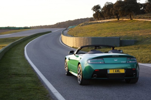 Aston Martin V8 Vantage Roadster 2008