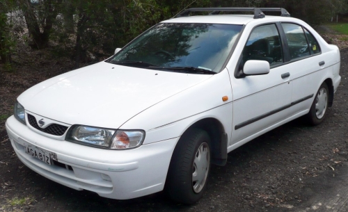 Nissan Pulsar N15 1996