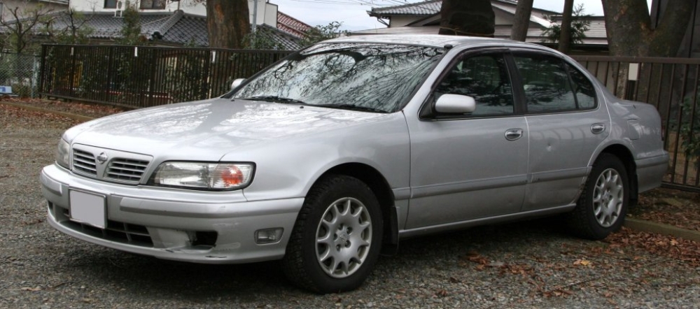 Nissan Cefiro 32 1994 2.0 i V6 24V (155 CP) Nissan Cefiro 32 1994 2.0 i V6 24V (155 CP)