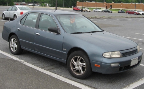 Nissan Altima I 1993