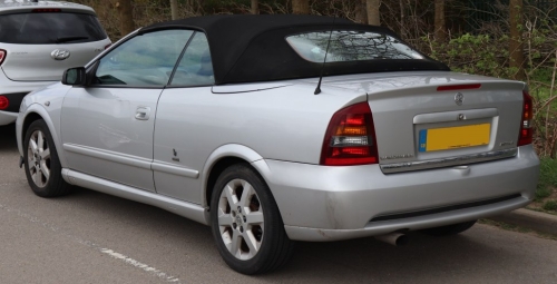 Vauxhall Astra Mk IV Convertible 2000