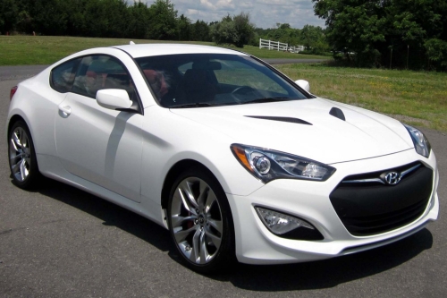 Hyundai Genesis Coupe 2012