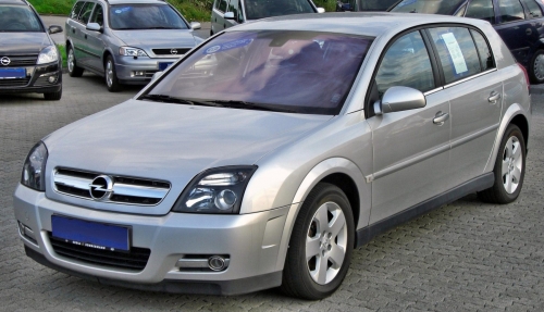 Opel Signum 2003