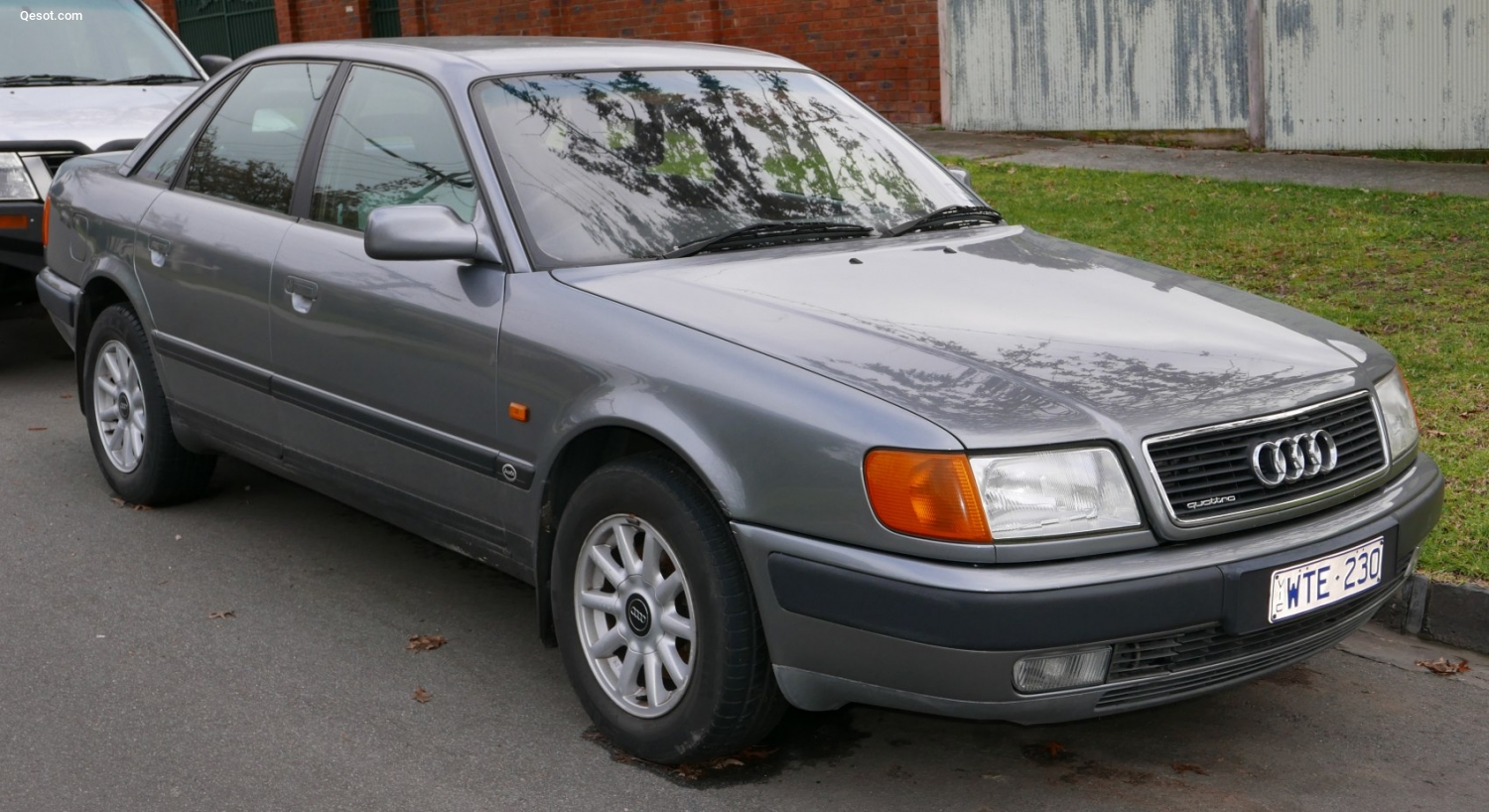 Audi 100 4AC4 1990 2.3 E (133 hv) Audi 100 4AC4 1990 2.3 E (133 hv)