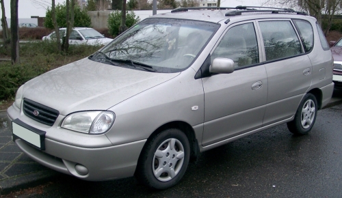 Kia Carens I 1999