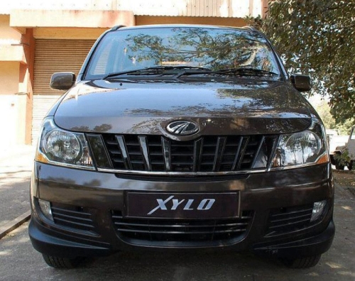 Mahindra Xylo 2012