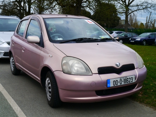 Toyota Vitz I 1999