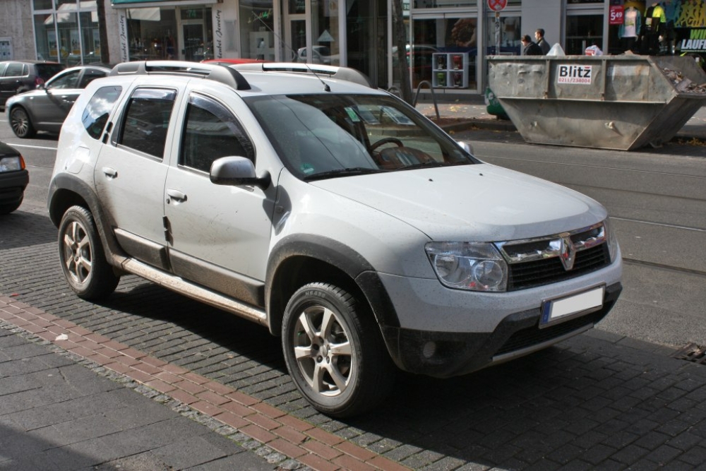 Renault Duster 1 2011 2.0 (135 CH) AWD Renault Duster 1 2011 2.0 (135 CH) AWD
