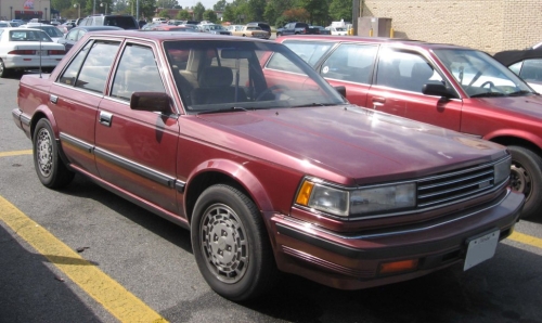 Nissan Maxima II PU11 1984