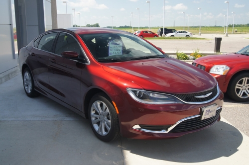 Chrysler 200 II 2015