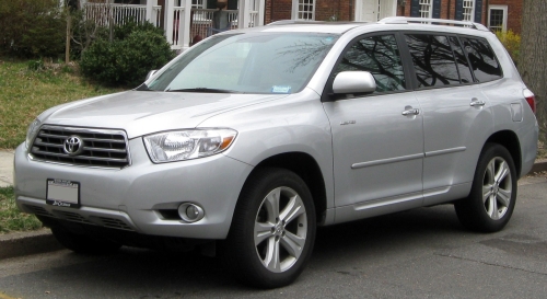 Toyota Highlander II 2011