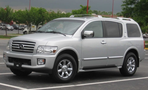 Infiniti QX56 2004