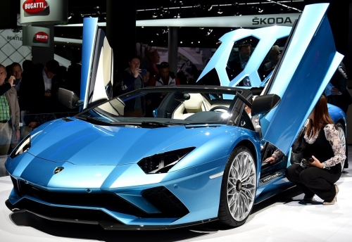 Lamborghini Aventador S Roadster 2017