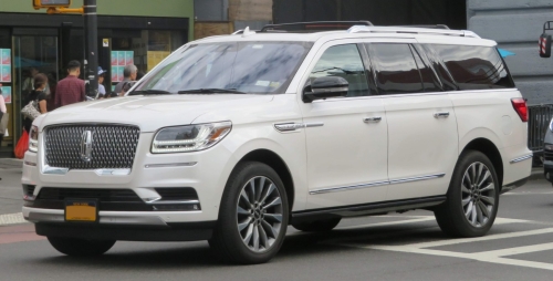 Lincoln Navigator IV LWB 2017
