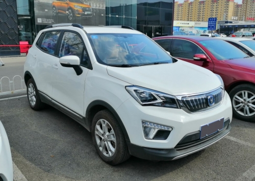 ChangAn CS15 EV 2017 EV 42.9 kWh (75 hk) ChangAn CS15 EV 2017 EV 42.9 kWh (75 hk)