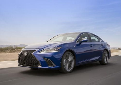 Lexus ES VII XV70 2018