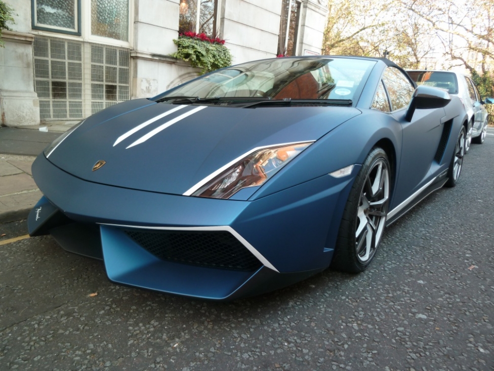 Lamborghini Gallardo LP 570-4 Spyder 2011 Performante 5.2 (570 hk) AWD E-Gear Lamborghini Gallardo LP 570-4 Spyder 2011 Performante 5.2 (570 hk) AWD E-Gear