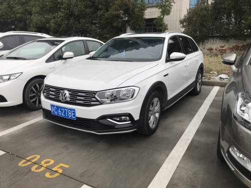 Volkswagen Bora III C-Trek China 2015