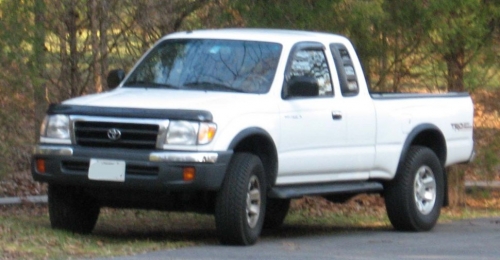 Toyota Tacoma I xTracab 1995