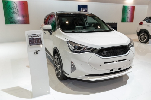 DR Automobiles 4 2016