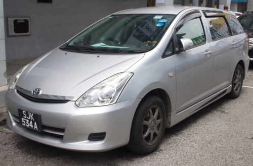 Toyota Wish I 2005