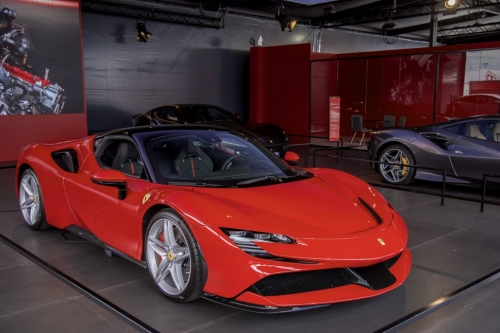 Ferrari SF90 Stradale 2019